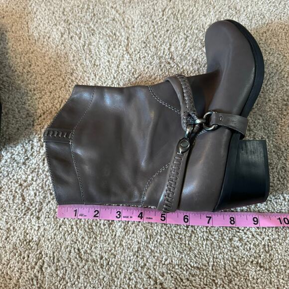 B Makowsky Gray Western Wear Cowboy Boots w/ Removable Harnesses Size 7.5 - Picture 10 of 11